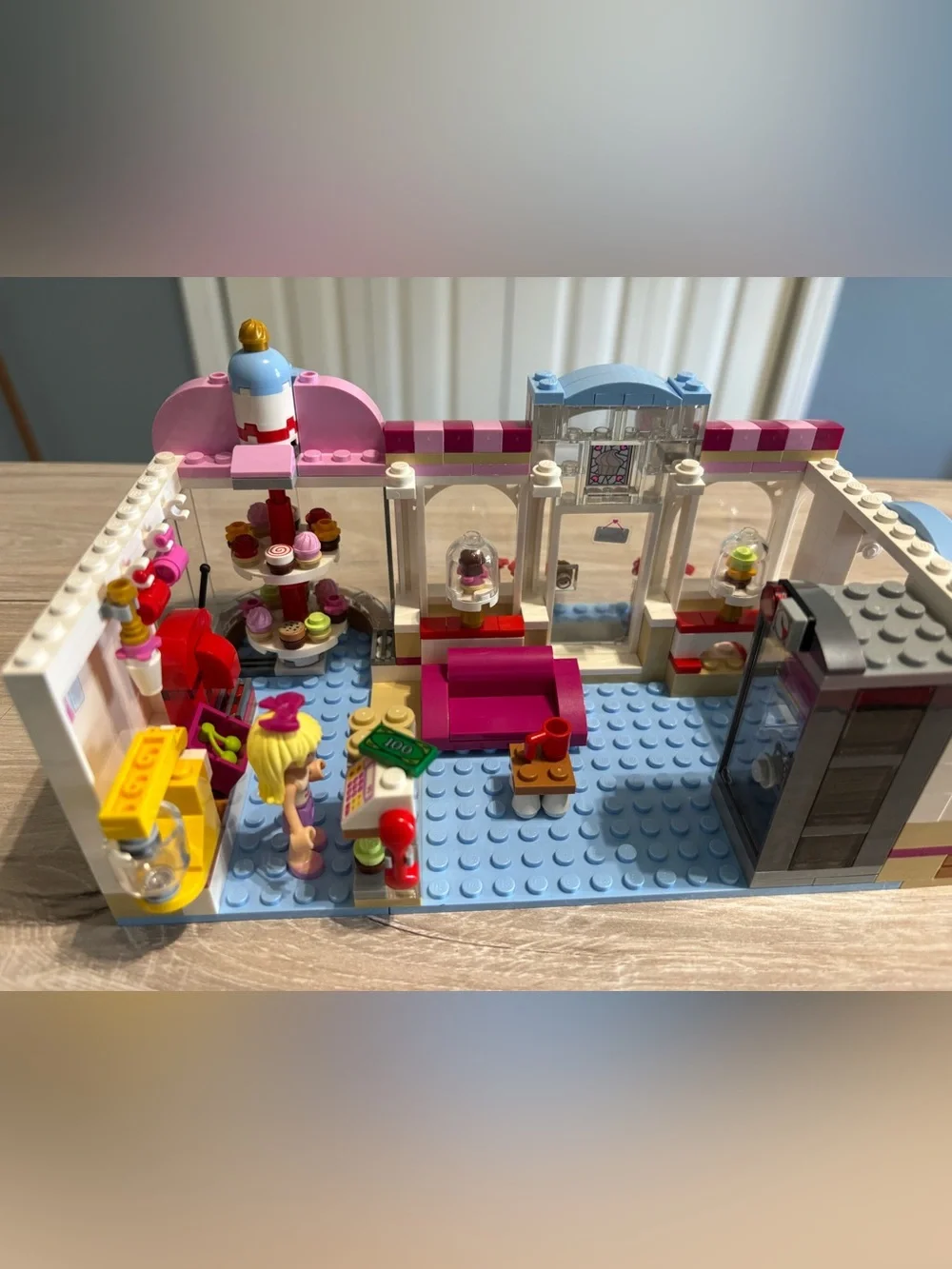 Retired LEGO Friends Cafe & Food Bundle-4 sets!